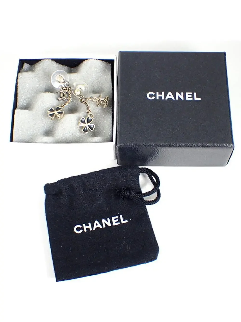Chanel Cc Logo Clover Earrings Metal #209468C69B